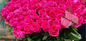 Доставка цветов и подарков Радужные розы на улице Мухина