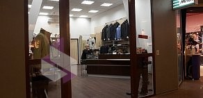 Магазин мужской одежды Meyer в ТЦ Светлановский