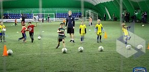 Детская футбольная школа Юниор в Коминтерновском районе