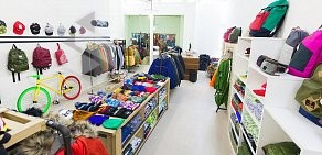 Магазин одежды Волна в ТЦ Атом