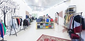 Магазин одежды Волна в ТЦ Атом