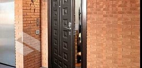 Магазин дверей и комплектующих Двери Элегант на улице Дзержинского, 74