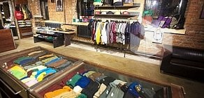 Магазин стрит-одежды 21 shop на Большой Конюшенной улице