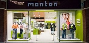 Магазин одежды Monton в ТЦ Континент на проспекте Стачек