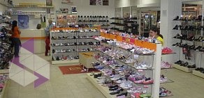Магазин обуви БашМаг на бульваре Яна Райниса