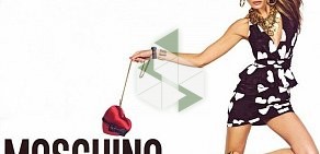 Сеть бутиков женской одежды Moschino в ТЦ Весна