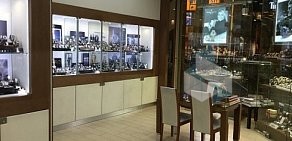 Магазин швейцарских часов и ювелирных украшений КОНСУЛ на метро Площадь Восстания