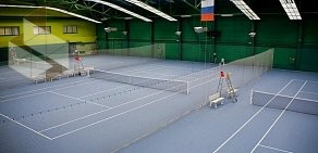Универсальный спортивный комплекс Теннис Холл на улице Ползунова