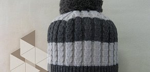 Оптовая компания по изготовлению трикотажных шапок и шарфов Феникс