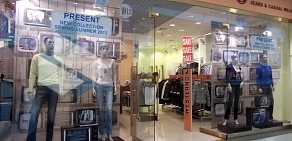 Магазин джинсовой одежды WESTLAND в ТЦ Галерея на Лиговском проспекте