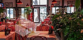 Сеть итальянских кафе Меркато в парке Горького